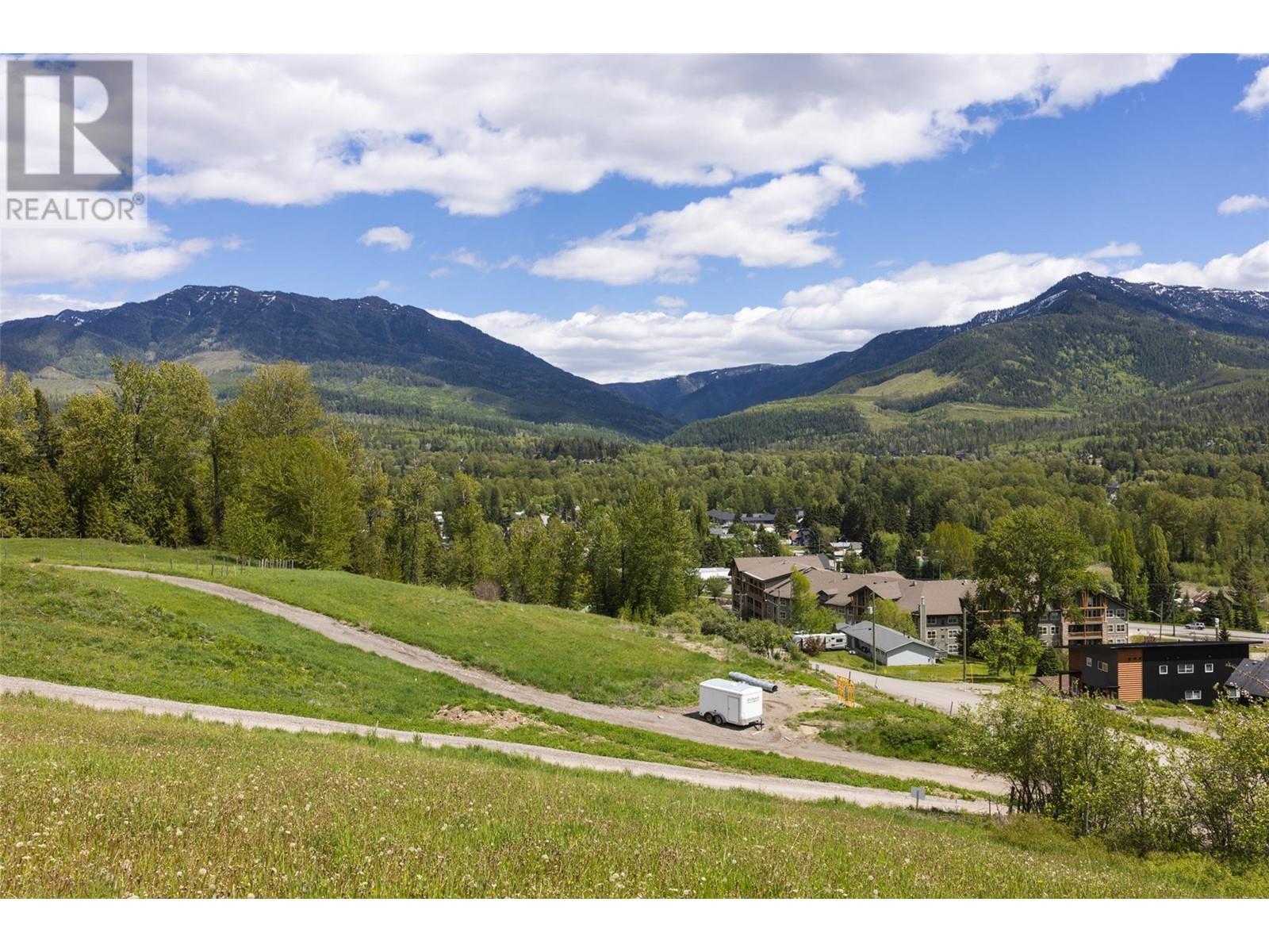 












1683 MCLEOD Avenue

,
Fernie,







British Columbia
V0B1M1

