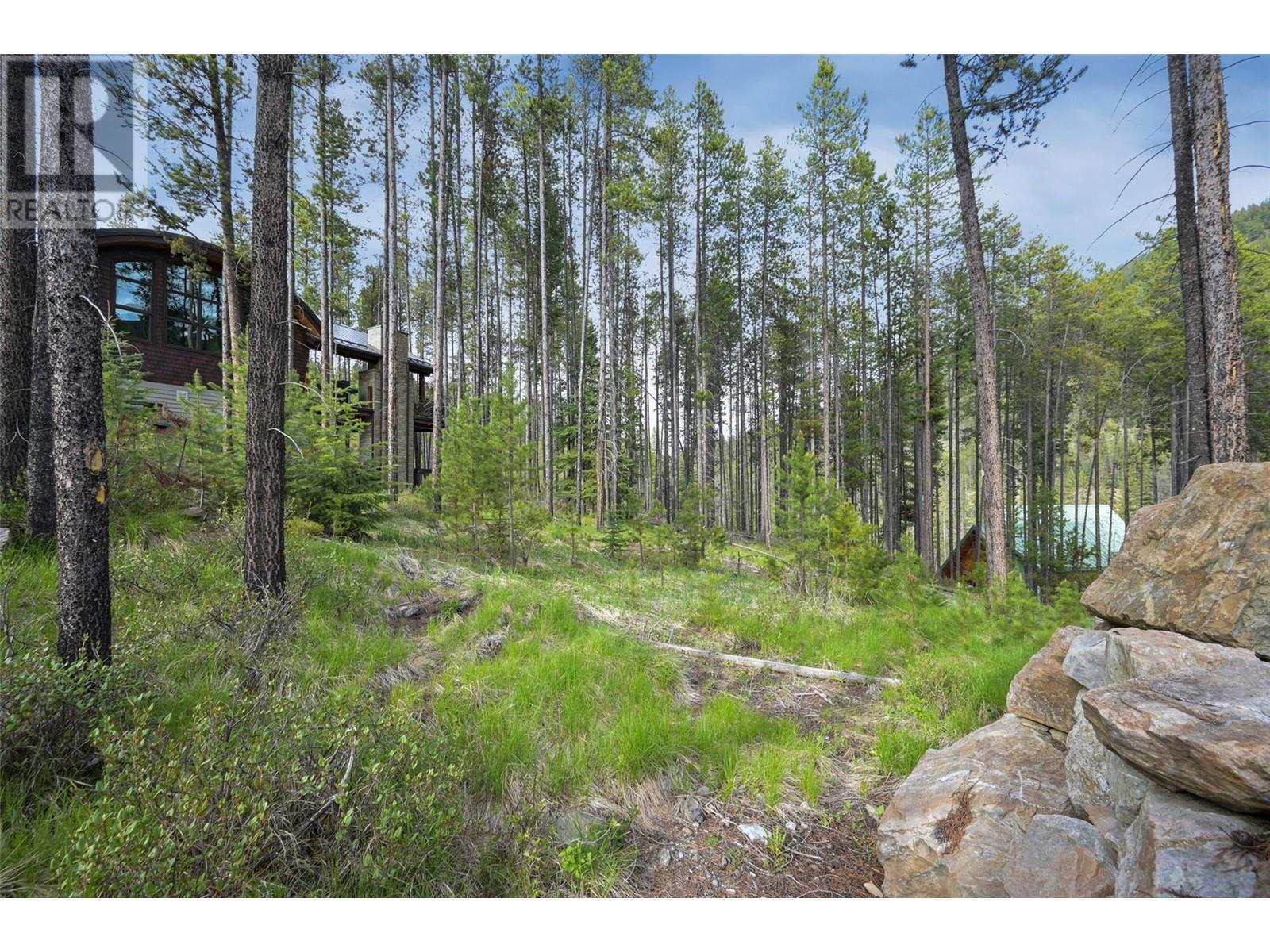 












Lot 2 Cliffside Grove

,
Panorama,







British Columbia
V0A1T0

