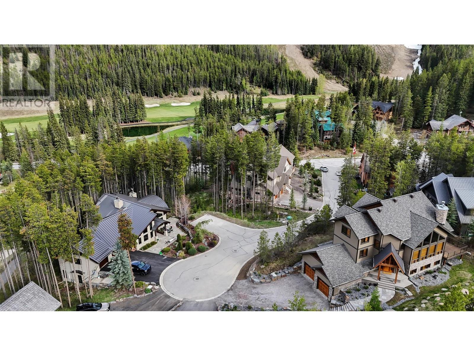 












Lot 2 Cliffside Grove

,
Panorama,







British Columbia
V0A1T0

