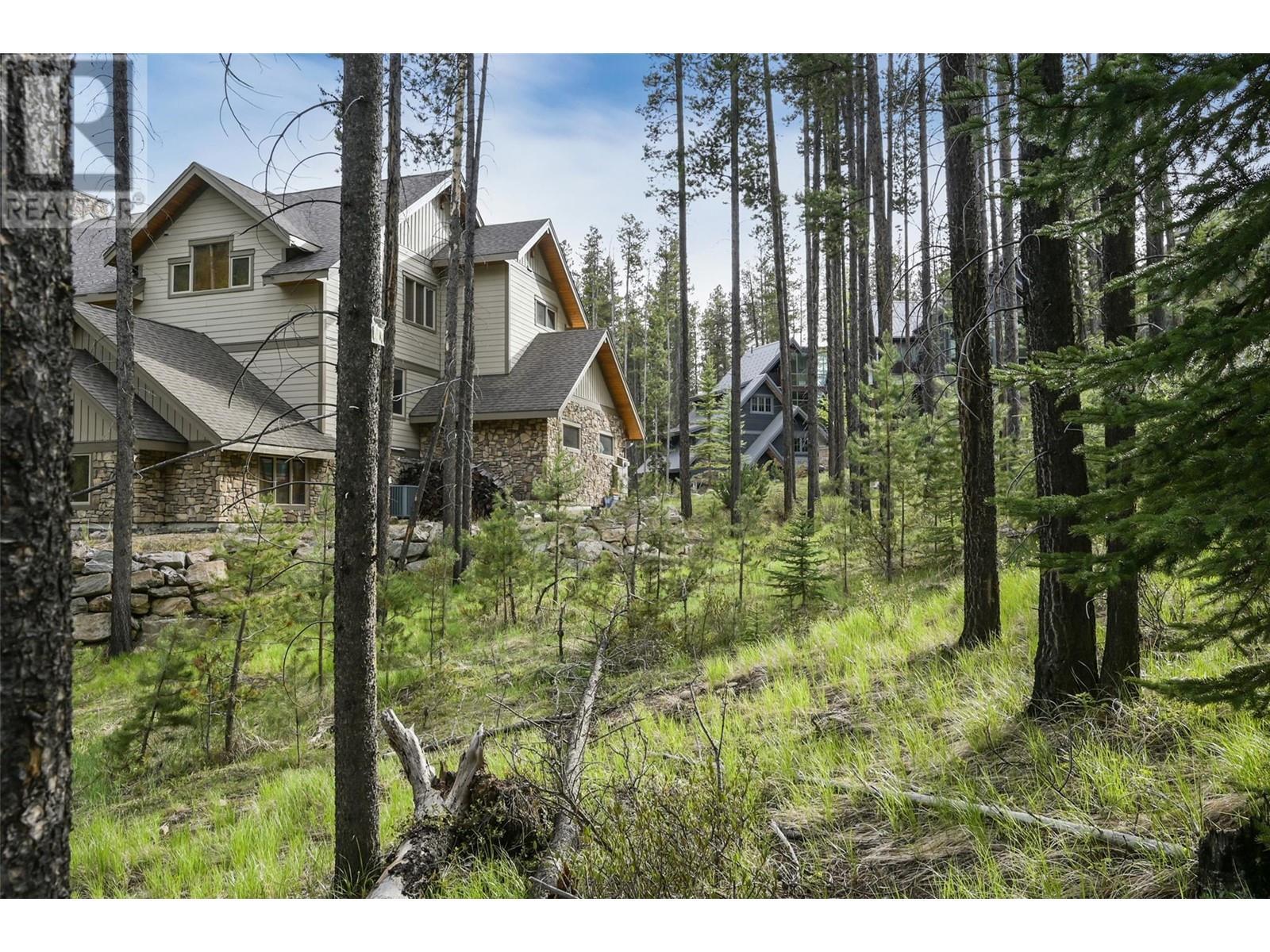 












Lot 2 Cliffside Grove

,
Panorama,







British Columbia
V0A1T0


