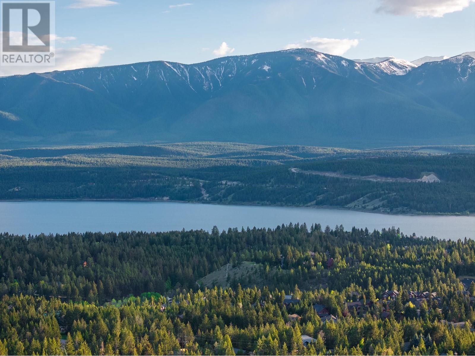 












3 SWANSEA Road

,
Invermere,







British Columbia
V0B2L0

