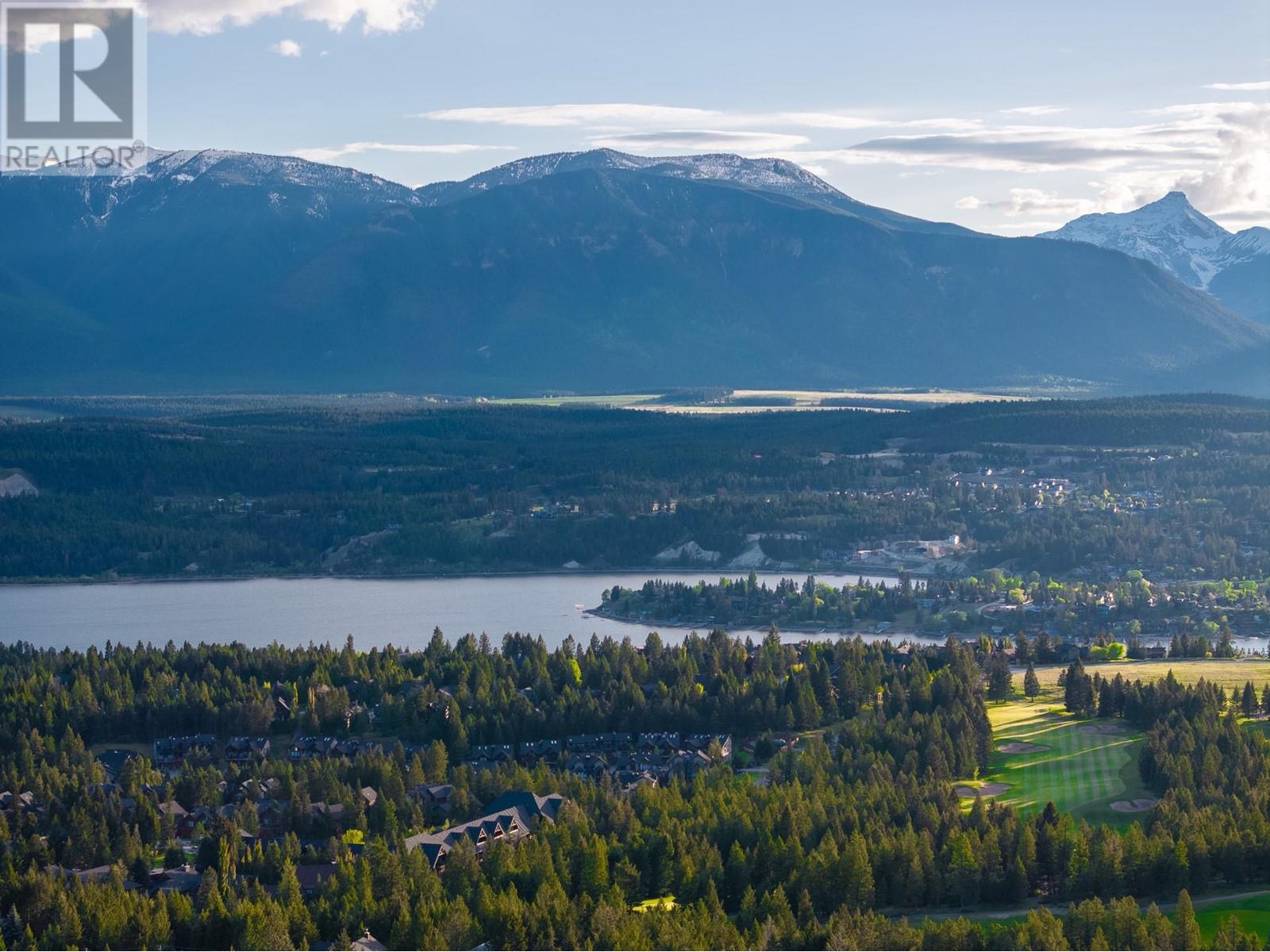 












3 SWANSEA Road

,
Invermere,







British Columbia
V0B2L0

