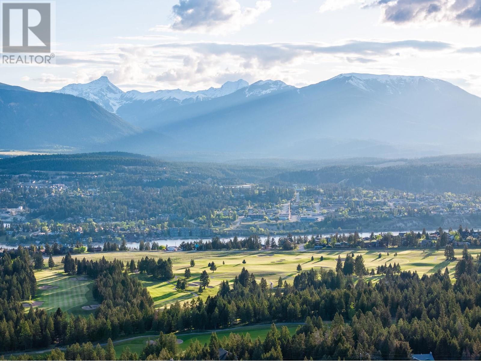 












3 SWANSEA Road

,
Invermere,







British Columbia
V0B2L0

