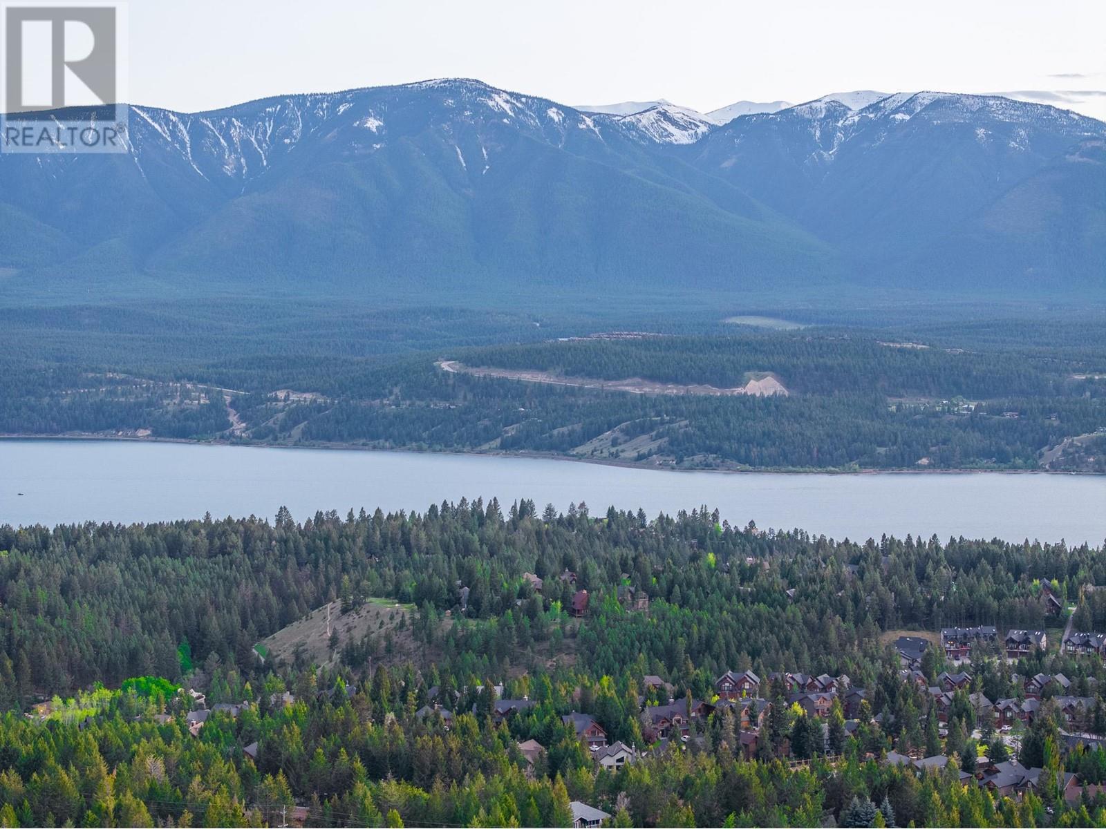 












3 SWANSEA Road

,
Invermere,







British Columbia
V0B2L0

