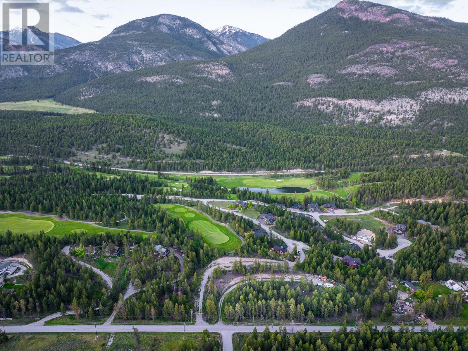 












3 SWANSEA Road

,
Invermere,







British Columbia
V0B2L0

