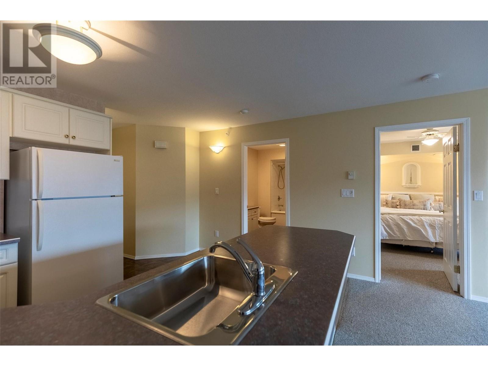 












5052 Riverview Road Unit# 4015A

,
Fairmont Hot Springs,




British Columbia
V0B1L1

