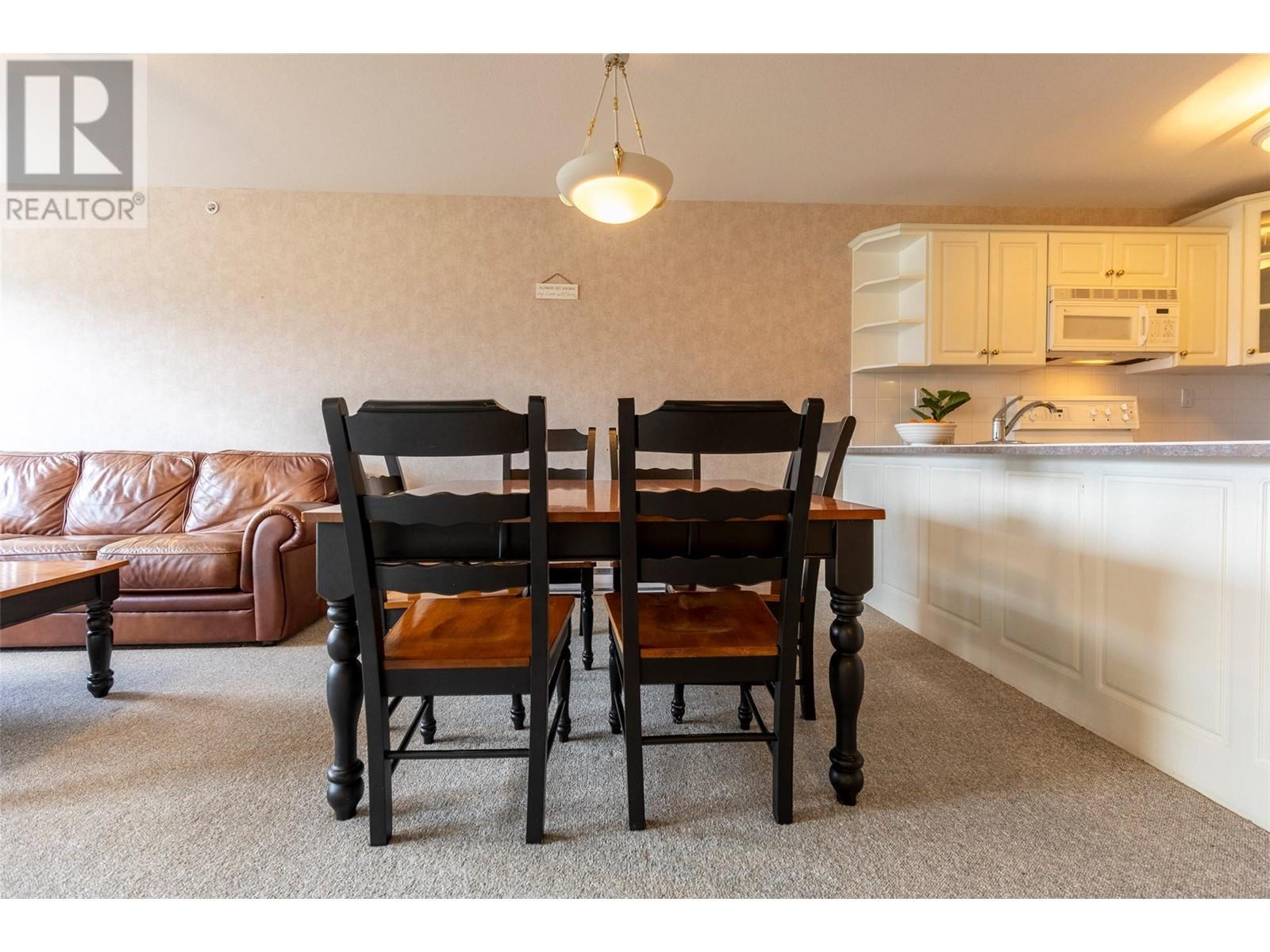 












5052 Riverview Road Unit# 4015A

,
Fairmont Hot Springs,




British Columbia
V0B1L1


