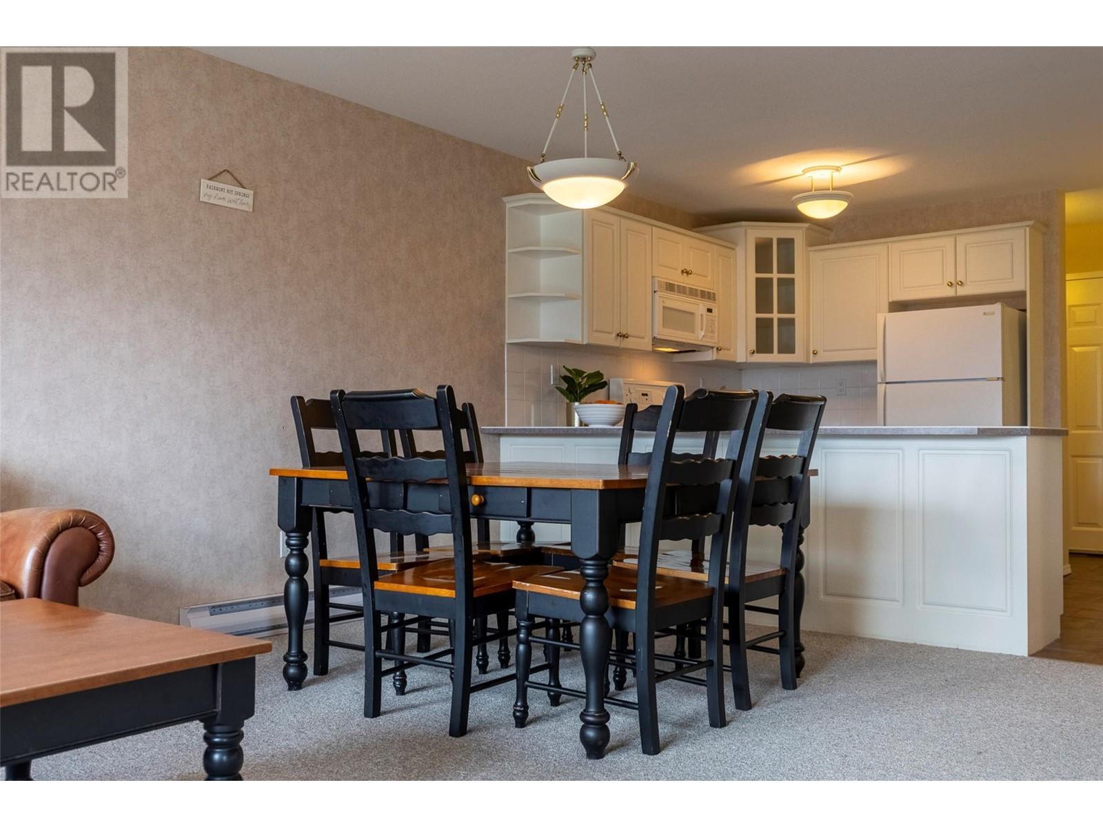 












5052 Riverview Road Unit# 4015A

,
Fairmont Hot Springs,




British Columbia
V0B1L1

