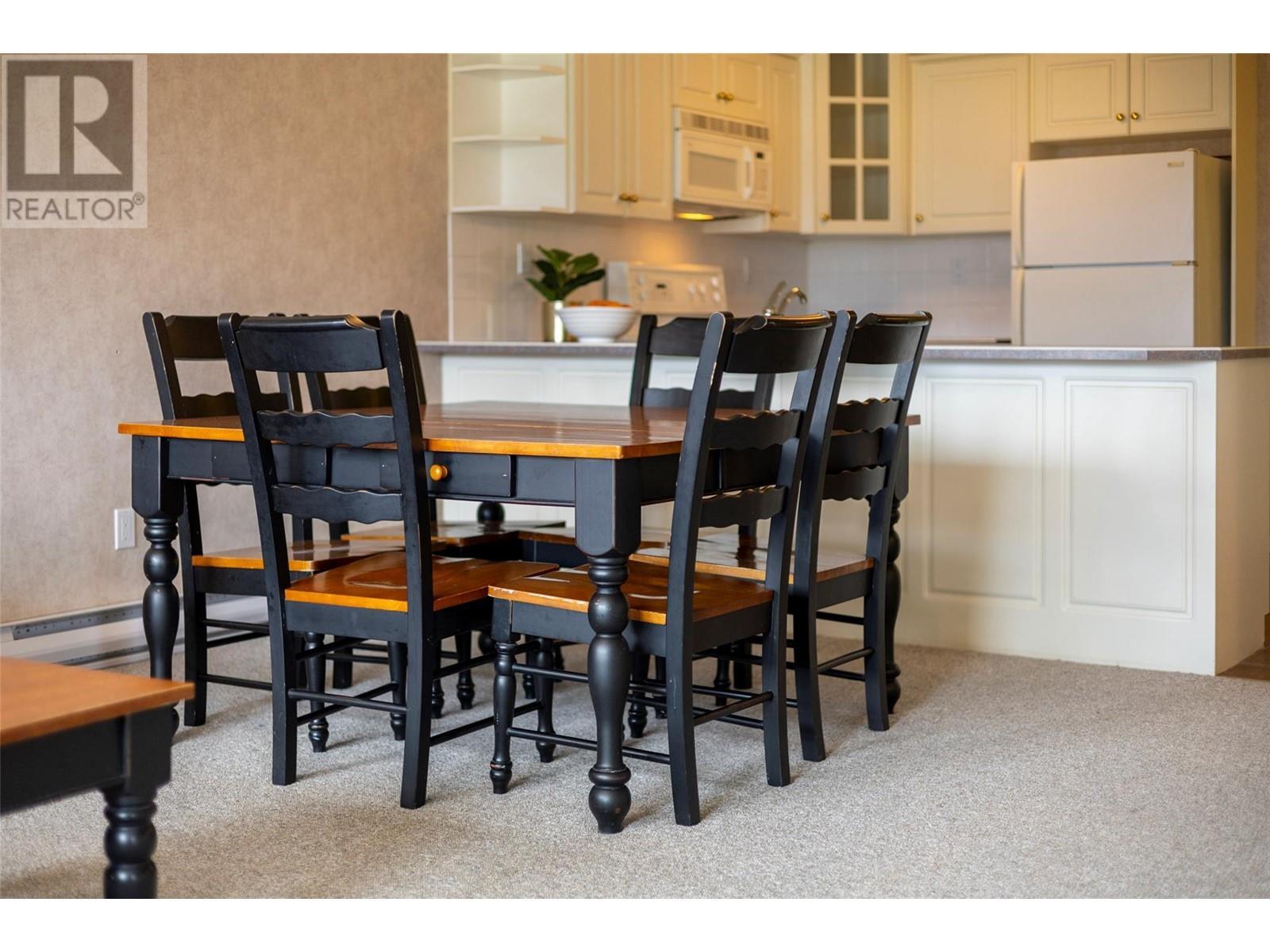 












5052 Riverview Road Unit# 4015A

,
Fairmont Hot Springs,




British Columbia
V0B1L1

