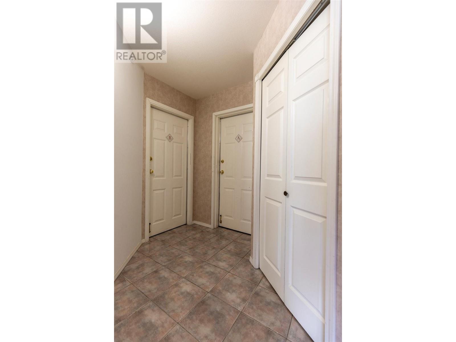 












5052 Riverview Road Unit# 4015A

,
Fairmont Hot Springs,




British Columbia
V0B1L1

