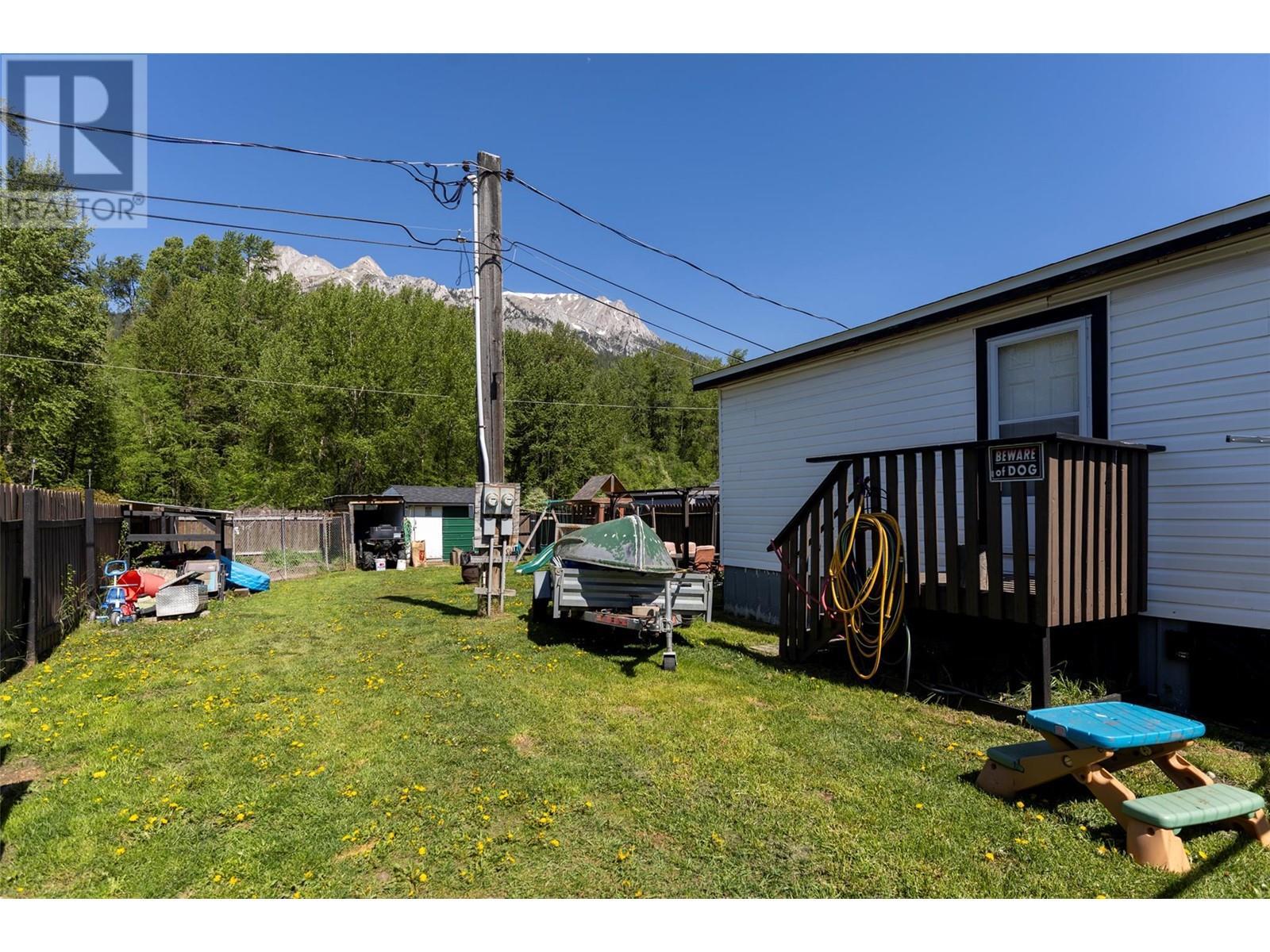 












2011 3 Highway Unit# 12

,
Fernie,




British Columbia
V0B1M5

