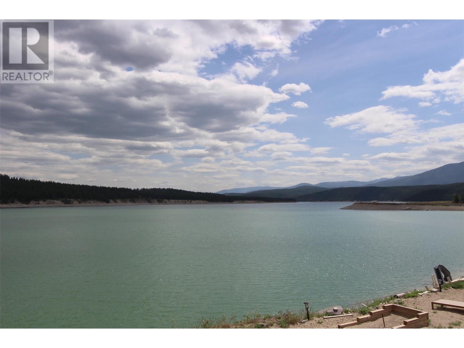 












1695 Koocanusa Lake Drive

,
Newgate,




British Columbia
V0B1T5

