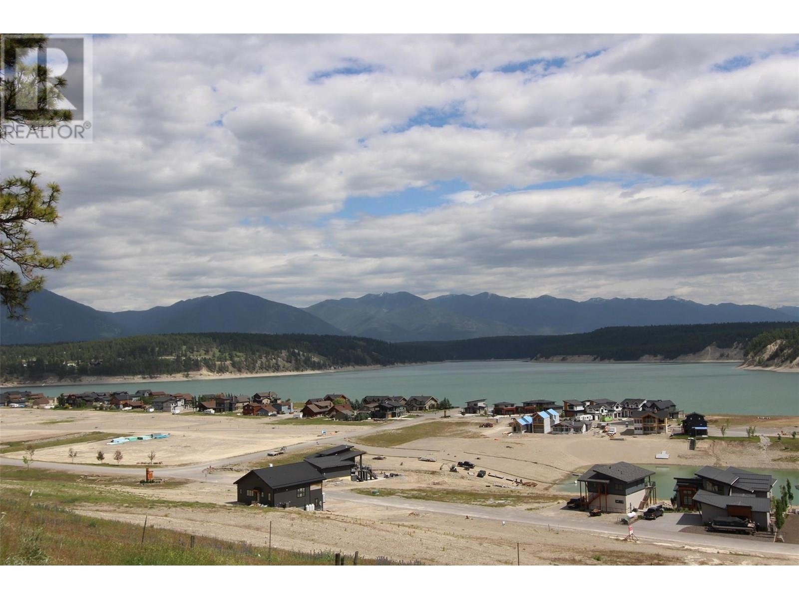 












1695 Koocanusa Lake Drive

,
Newgate,




British Columbia
V0B1T5

