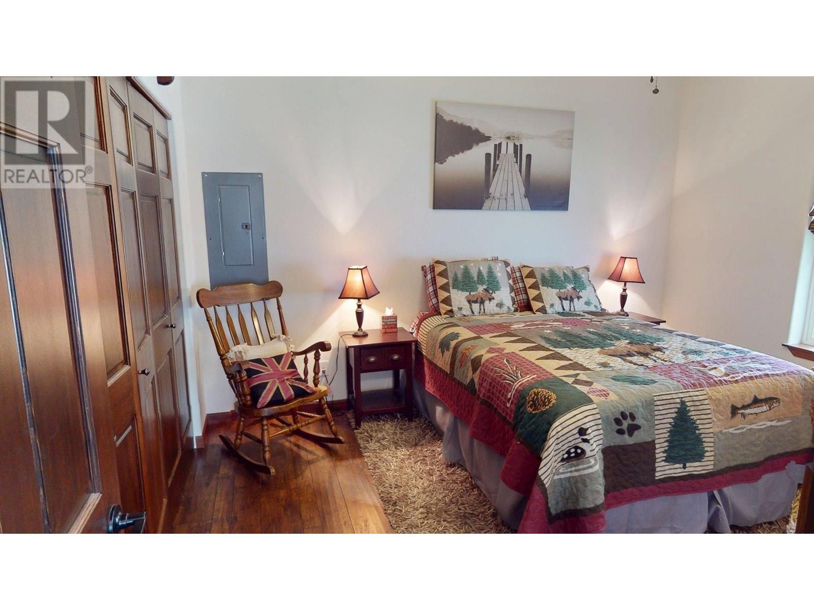 












1695 Koocanusa Lake Drive

,
Newgate,




British Columbia
V0B1T5

