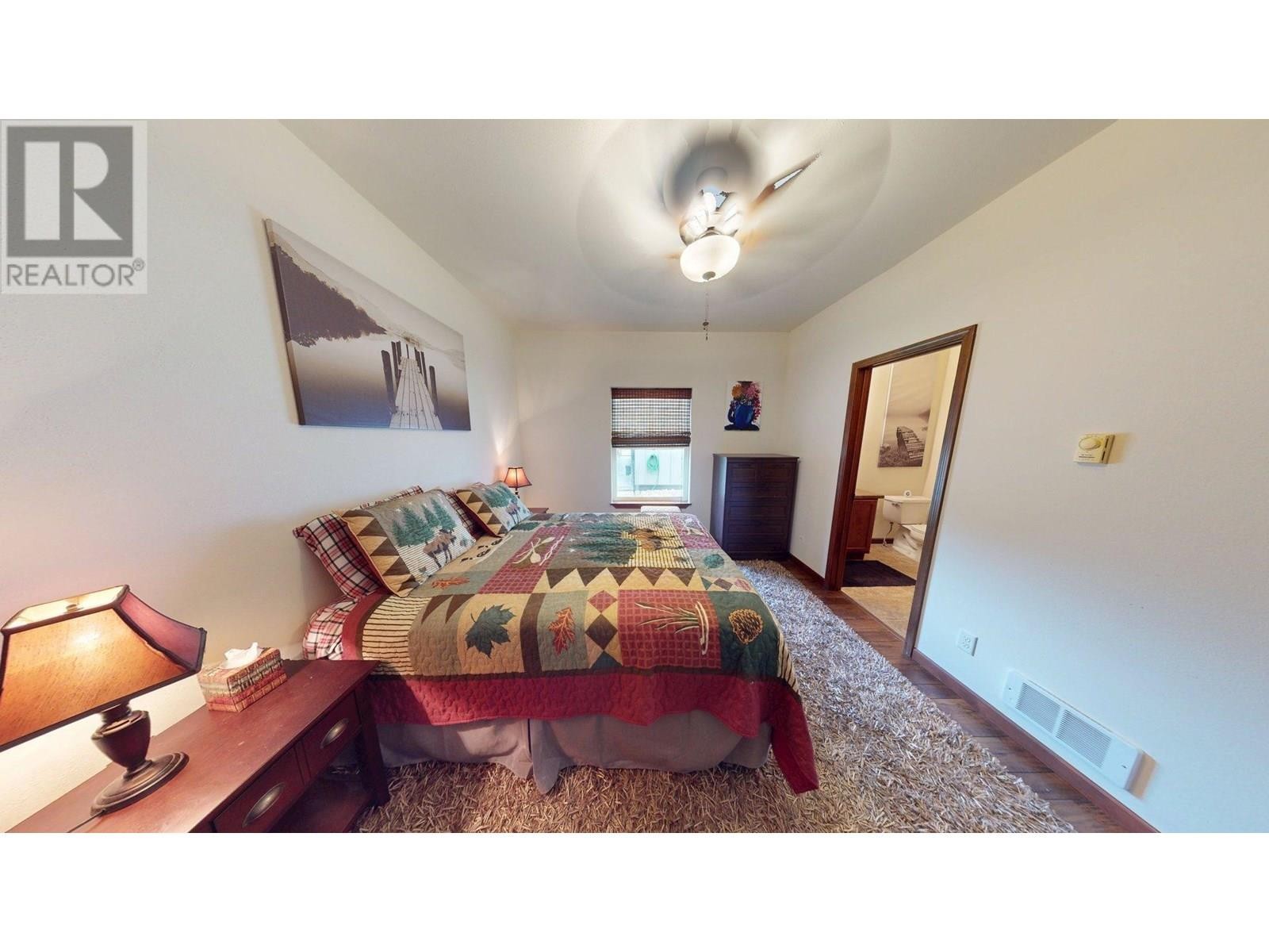 












1695 Koocanusa Lake Drive

,
Newgate,




British Columbia
V0B1T5

