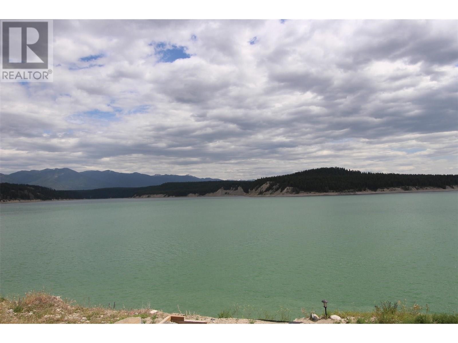 












1695 Koocanusa Lake Drive

,
Newgate,




British Columbia
V0B1T5

