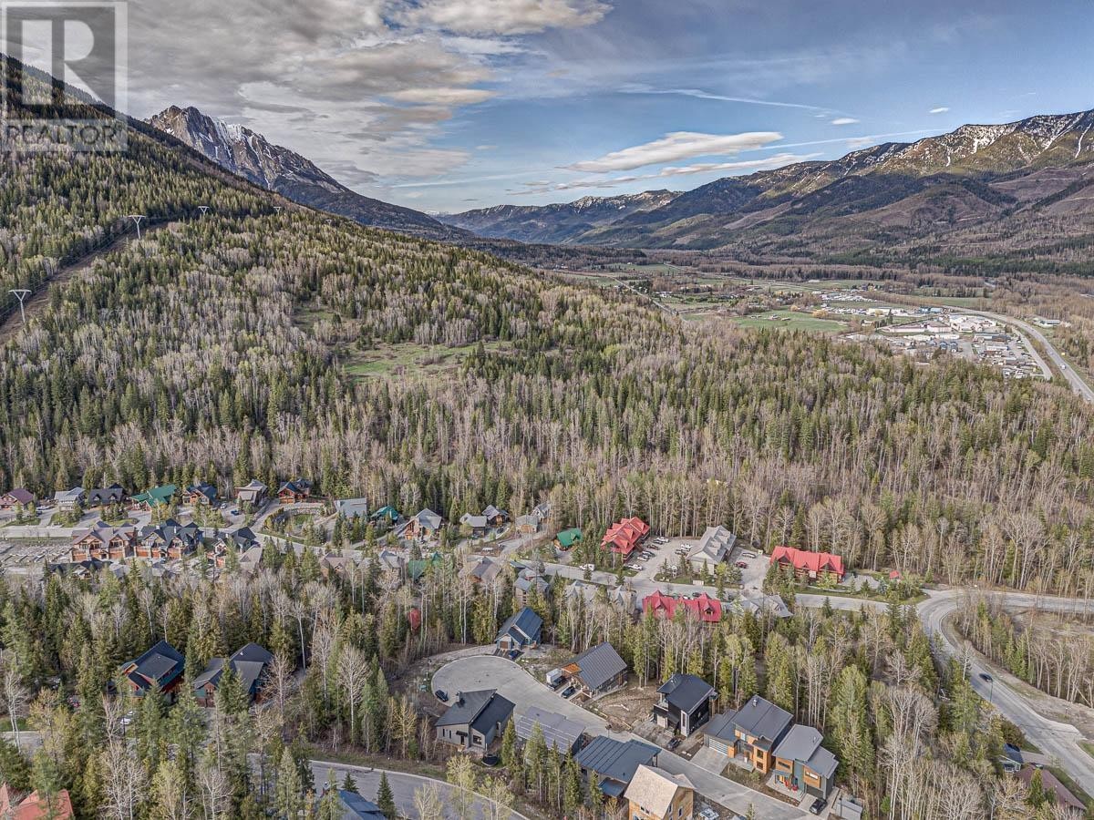 












Lot 18 ALPINE TRAIL Place

,
Fernie,







British Columbia
V0B1M5

