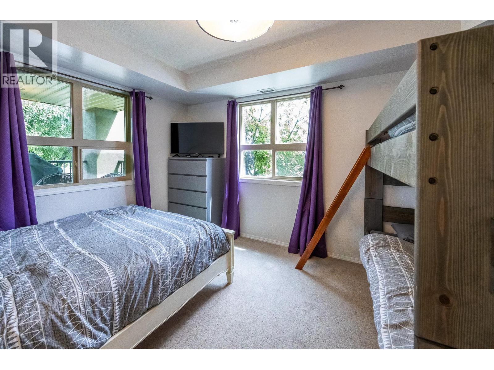 












205 THIRD Avenue Unit# 2114

,
Invermere,




British Columbia
V0A1K7

