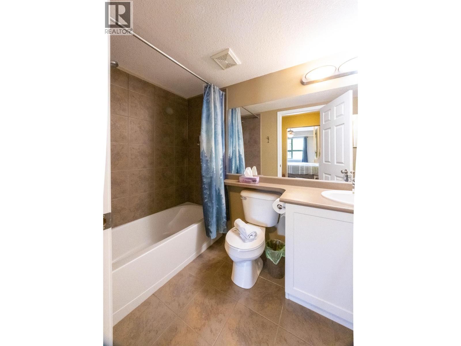 












205 THIRD Avenue Unit# 2114

,
Invermere,




British Columbia
V0A1K7

