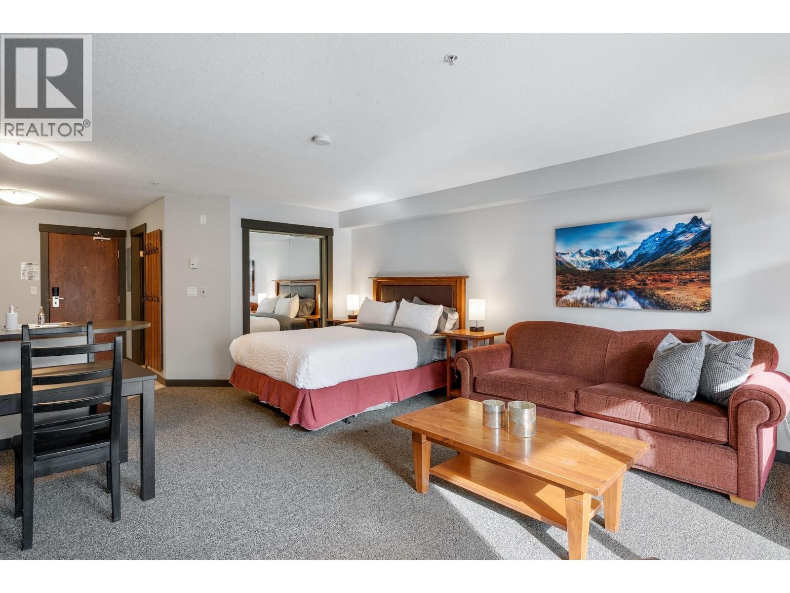 












2070 SUMMIT Drive Unit# 301B

,
Panorama,




British Columbia
V0A1T0

