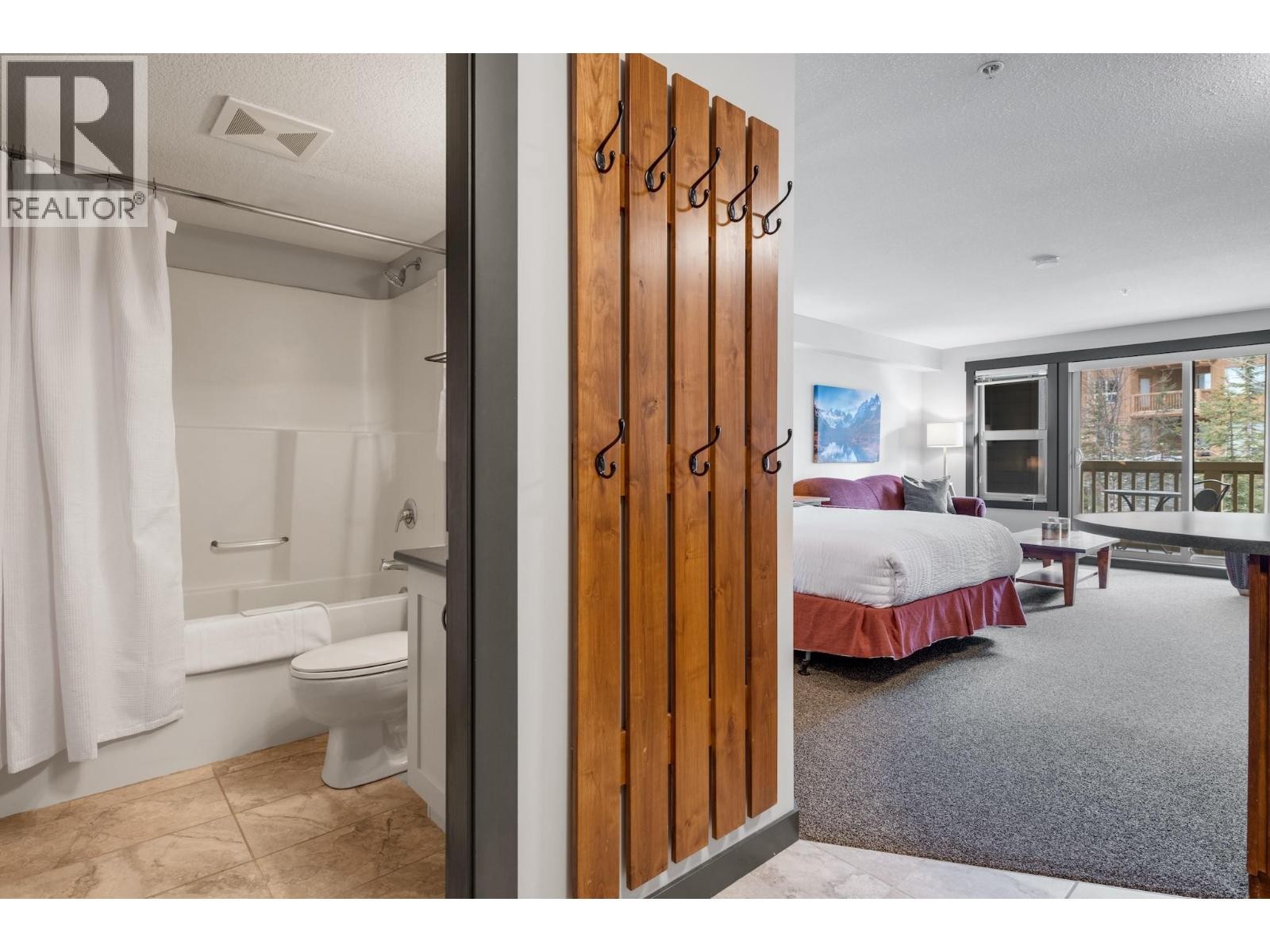 












2070 SUMMIT Drive Unit# 301B

,
Panorama,




British Columbia
V0A1T0

