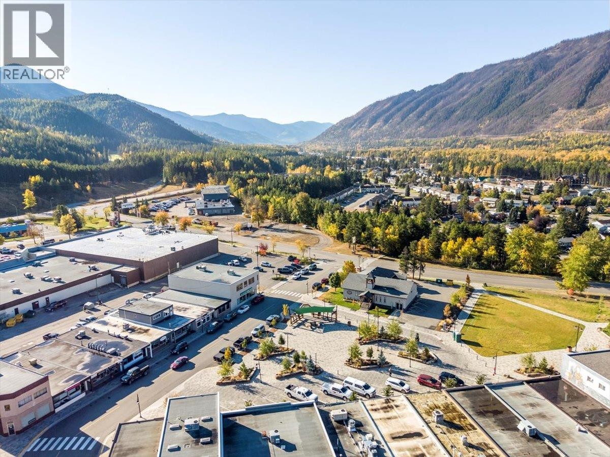 












116 CENTENNIAL Street

,
Sparwood,




British Columbia
V0B2G0

