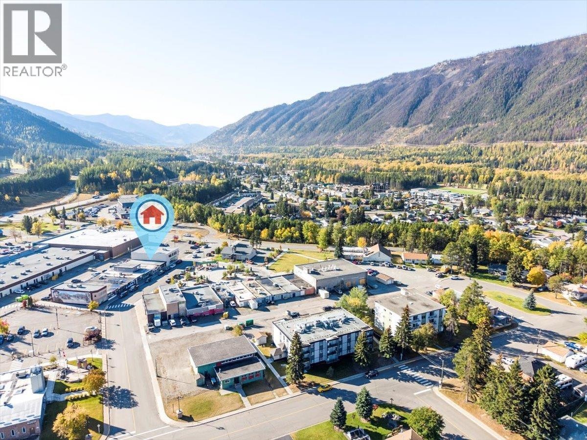 












116 CENTENNIAL Street

,
Sparwood,




British Columbia
V0B2G0

