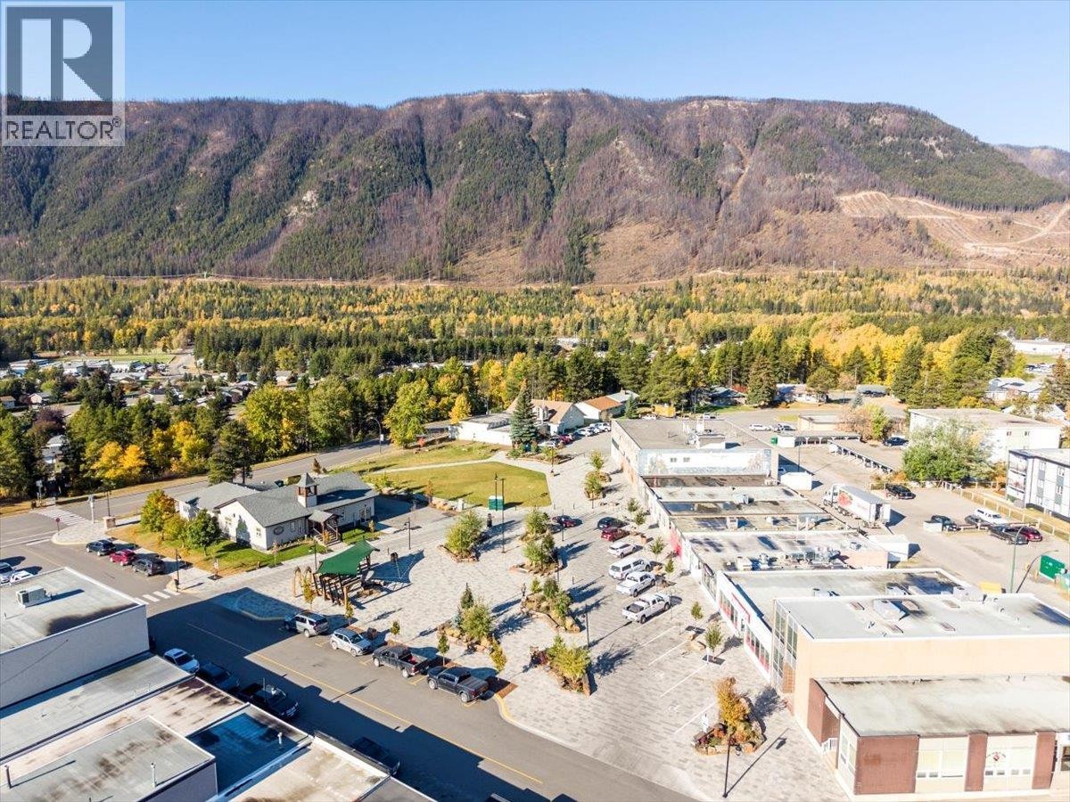 












116 CENTENNIAL Street

,
Sparwood,




British Columbia
V0B2G0

