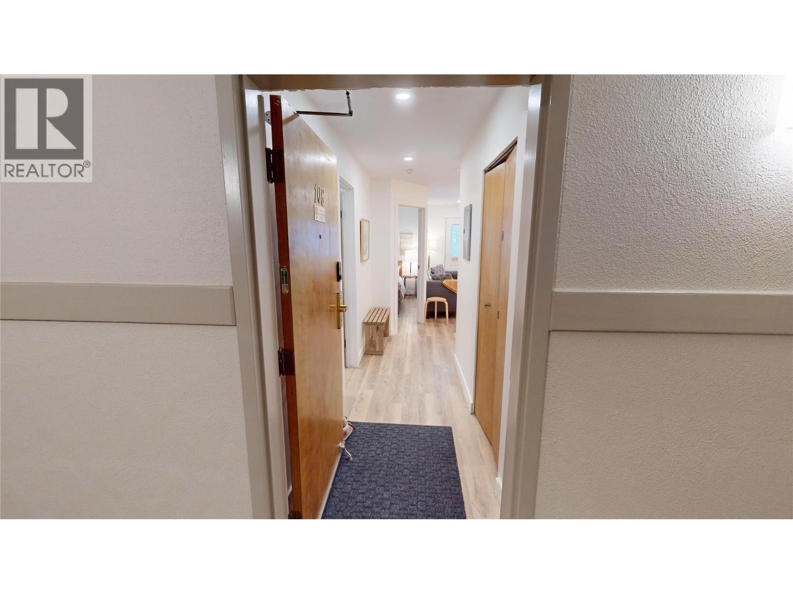 












5369 FERNIE SKI HILL Road Unit# 108

,
Fernie,




British Columbia
V0B1M6

