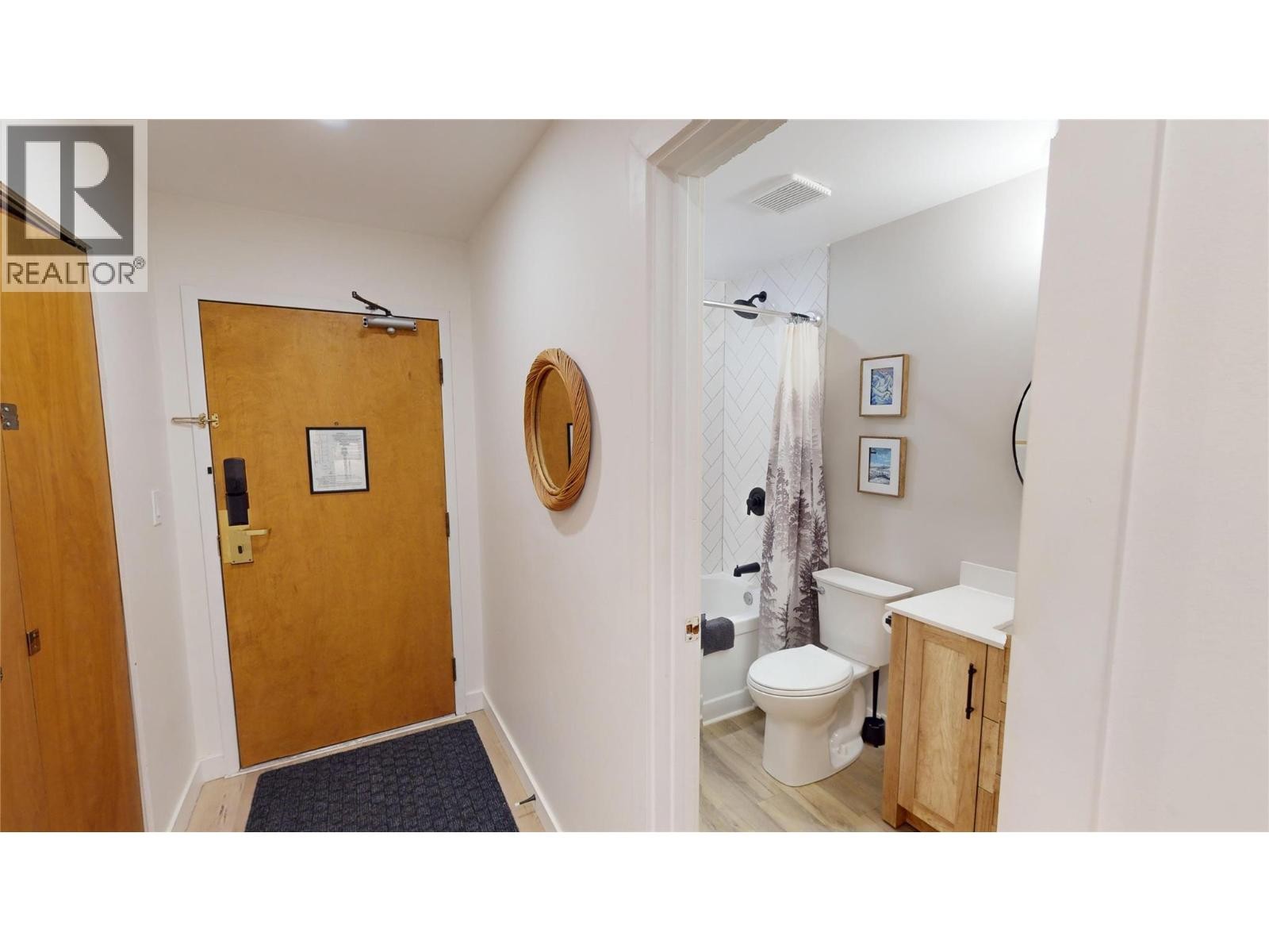 












5369 FERNIE SKI HILL Road Unit# 108

,
Fernie,




British Columbia
V0B1M6

