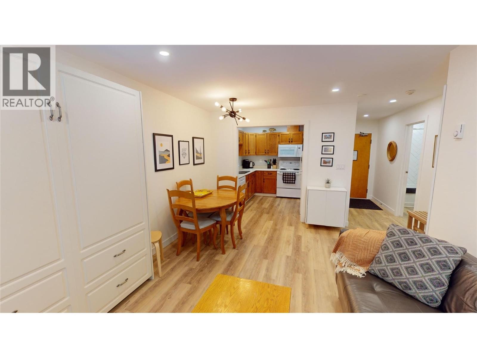 












5369 FERNIE SKI HILL Road Unit# 108

,
Fernie,




British Columbia
V0B1M6

