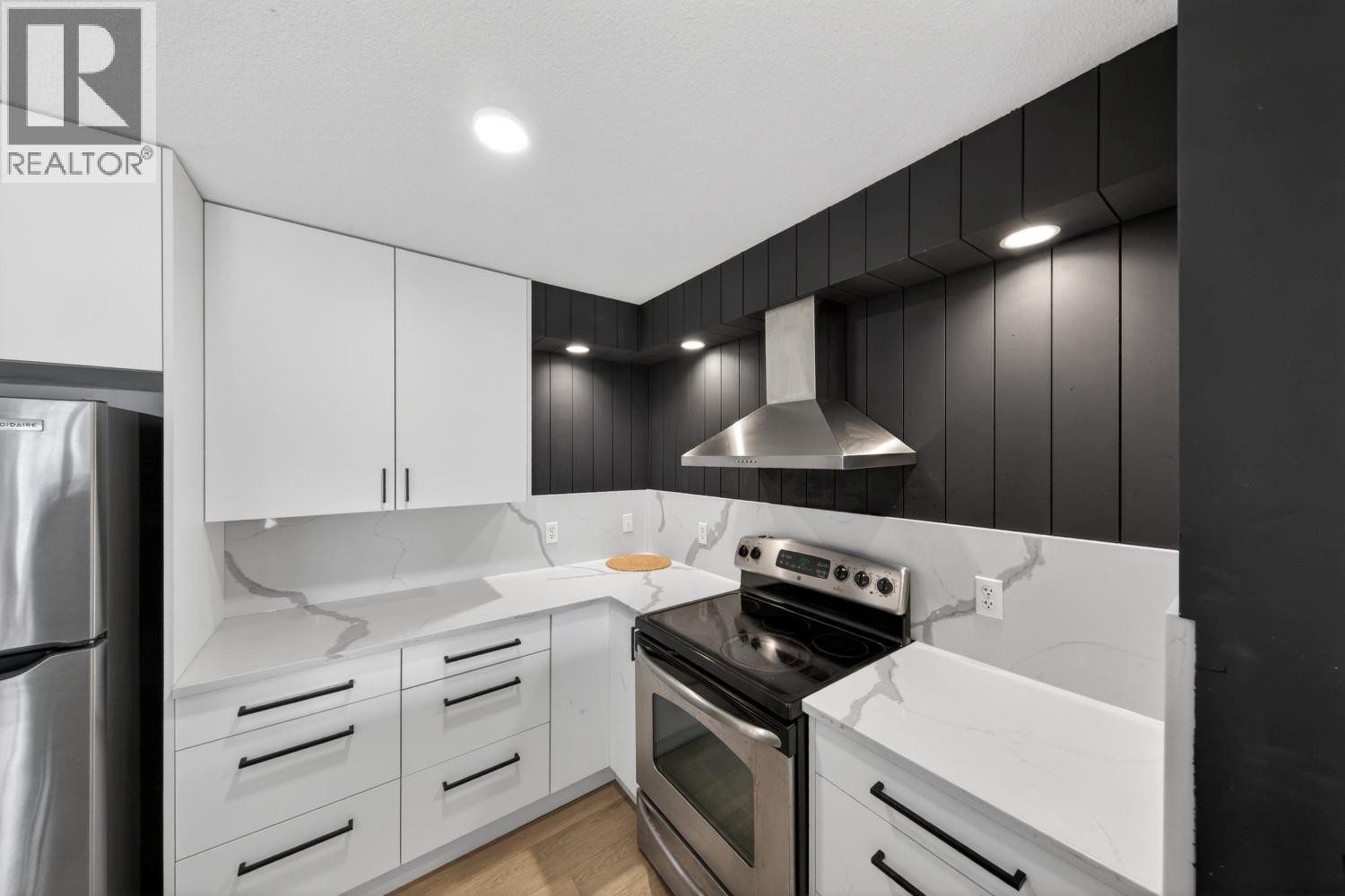 












205 Third Avenue Unit# 2102

,
Invermere,




British Columbia
V0A1K7

