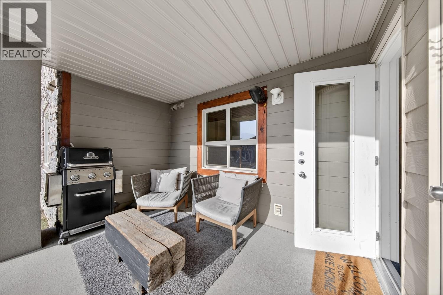 












205 Third Avenue Unit# 2102

,
Invermere,




British Columbia
V0A1K7

