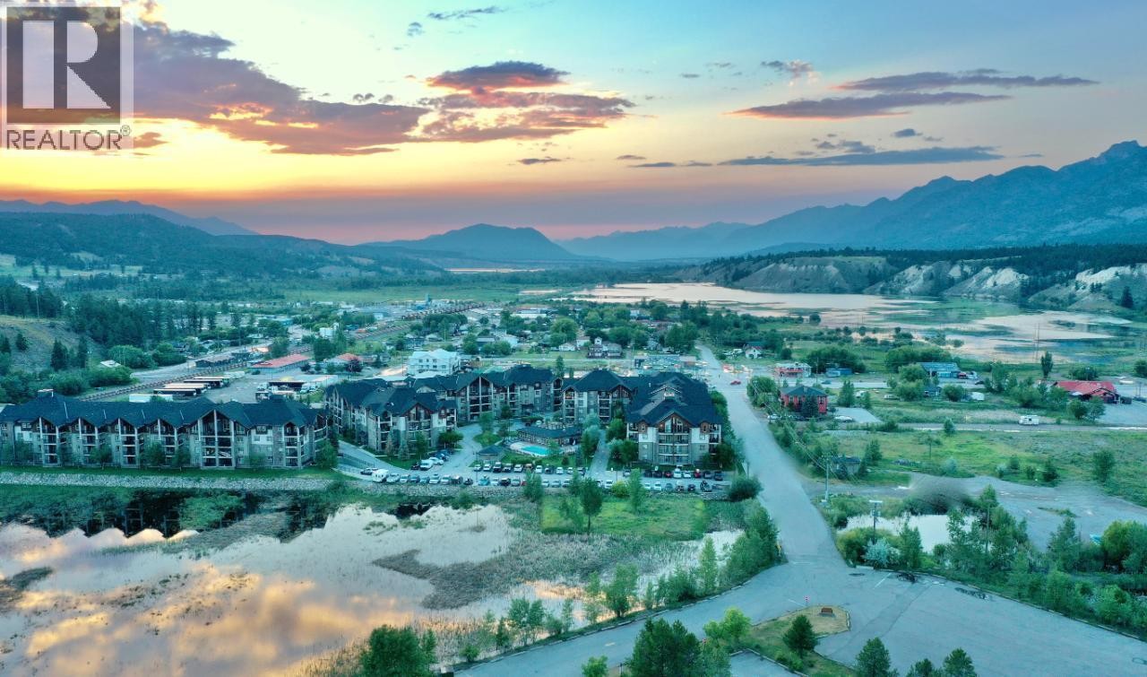 












205 Third Avenue Unit# 2102

,
Invermere,




British Columbia
V0A1K7

