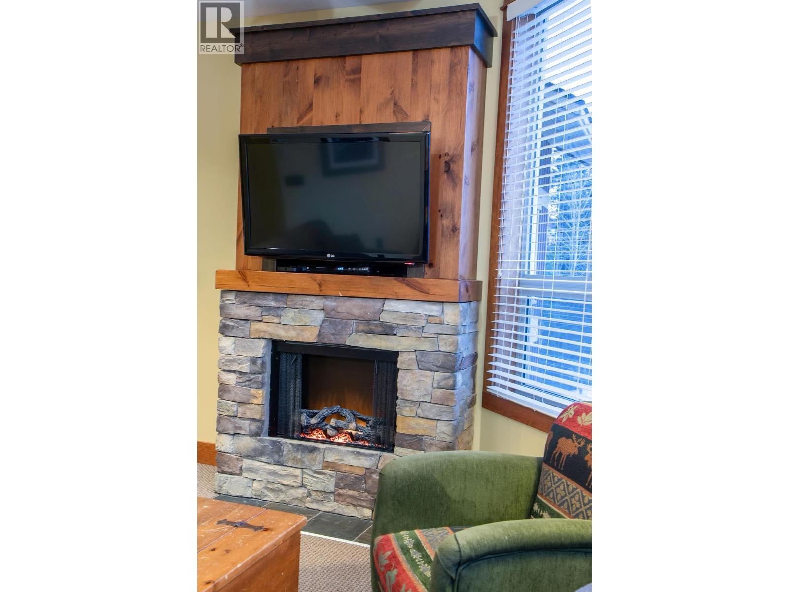 












4559 TIMBERLINE Crescent Unit# 631C

,
Fernie,




British Columbia
V0B1M6

