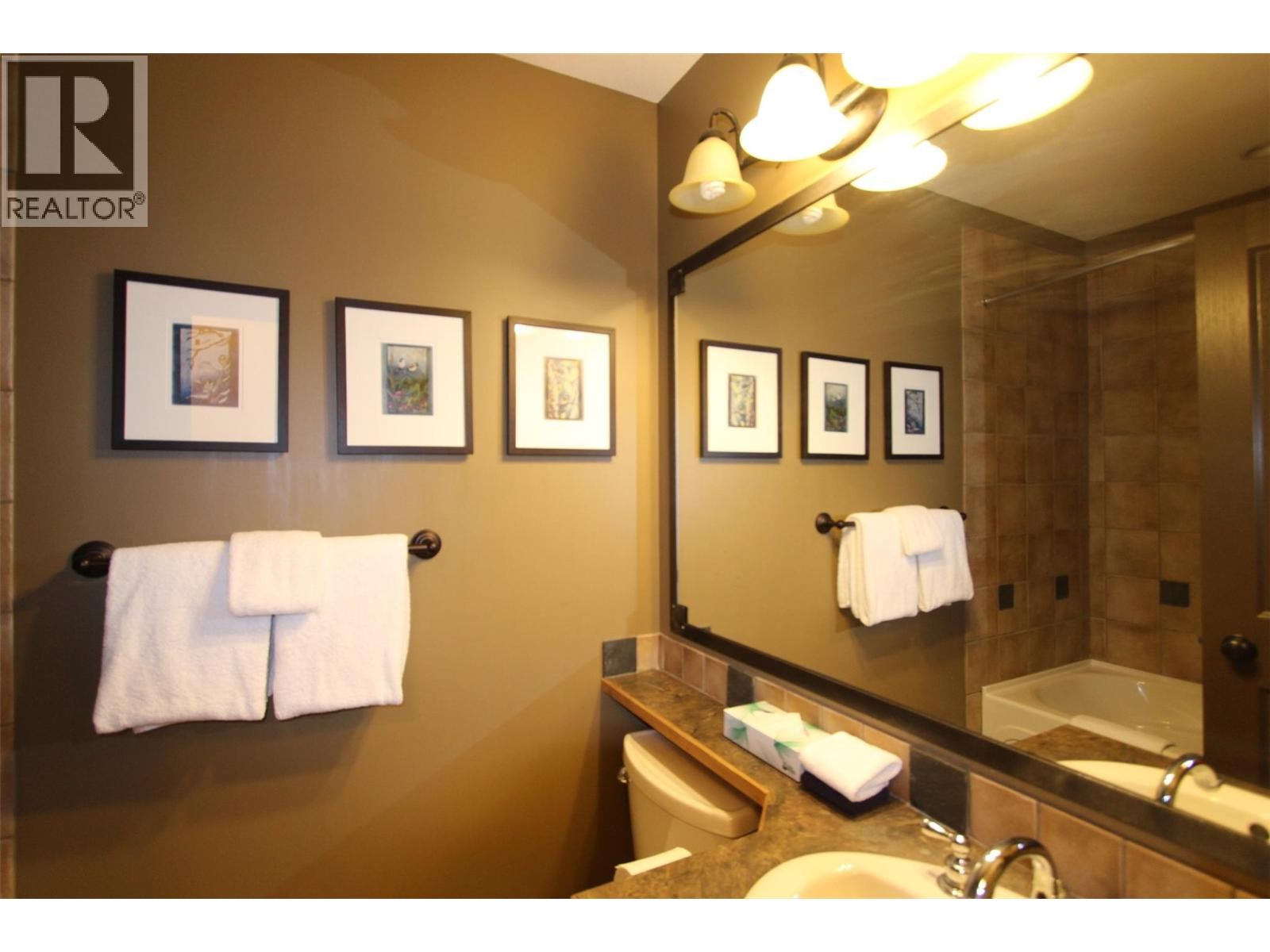 












4559 TIMBERLINE Crescent Unit# 645D

,
Fernie,




British Columbia
V0B1M6

