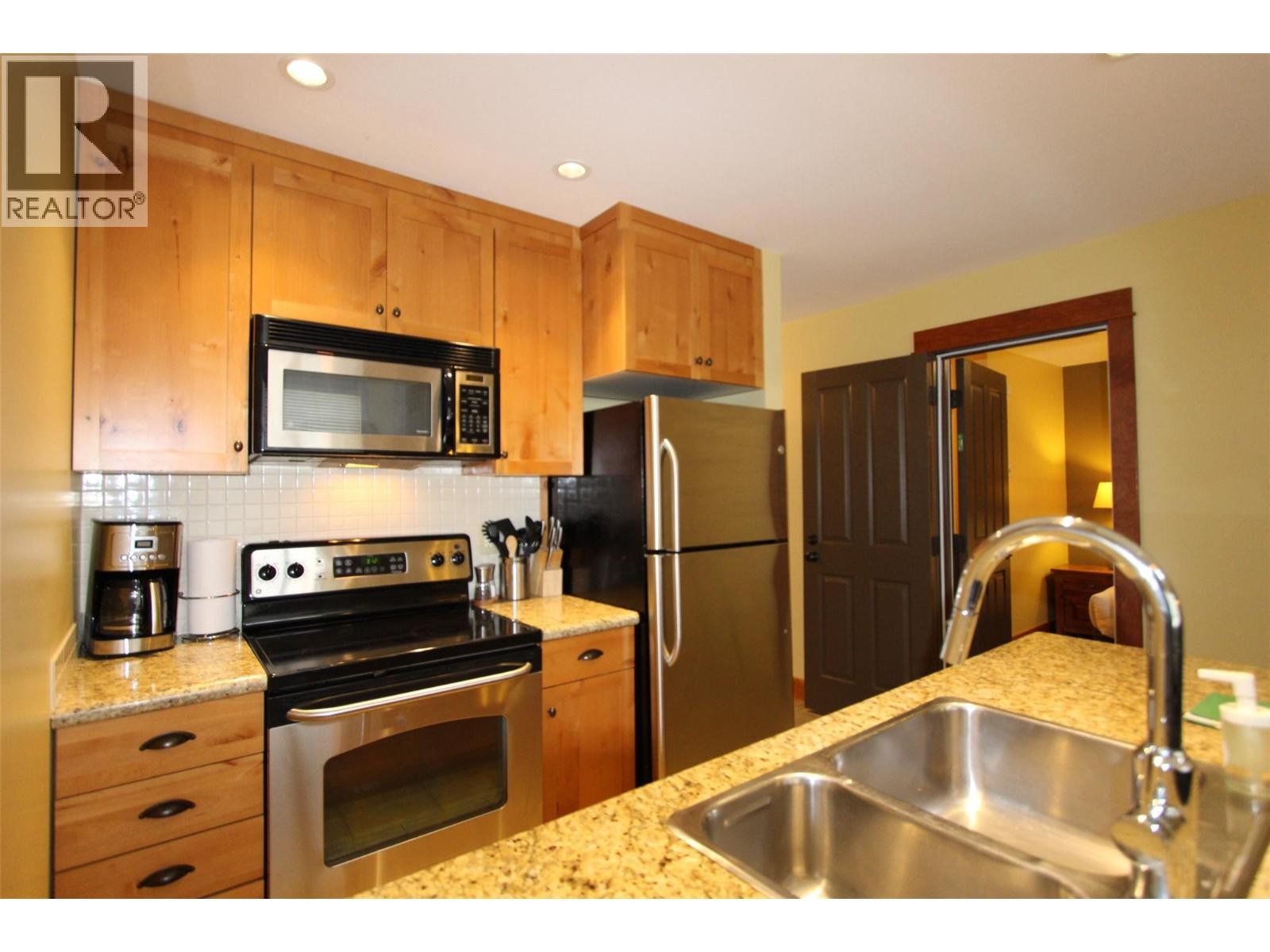 












4559 TIMBERLINE Crescent Unit# 645D

,
Fernie,




British Columbia
V0B1M6

