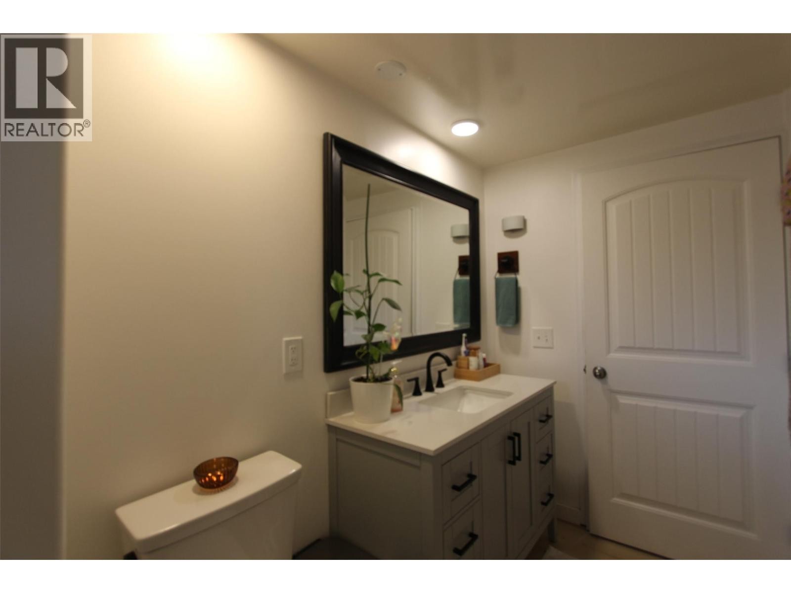 












E15 60 Cokato Road

,
Fernie,




British Columbia
V0B1M4

