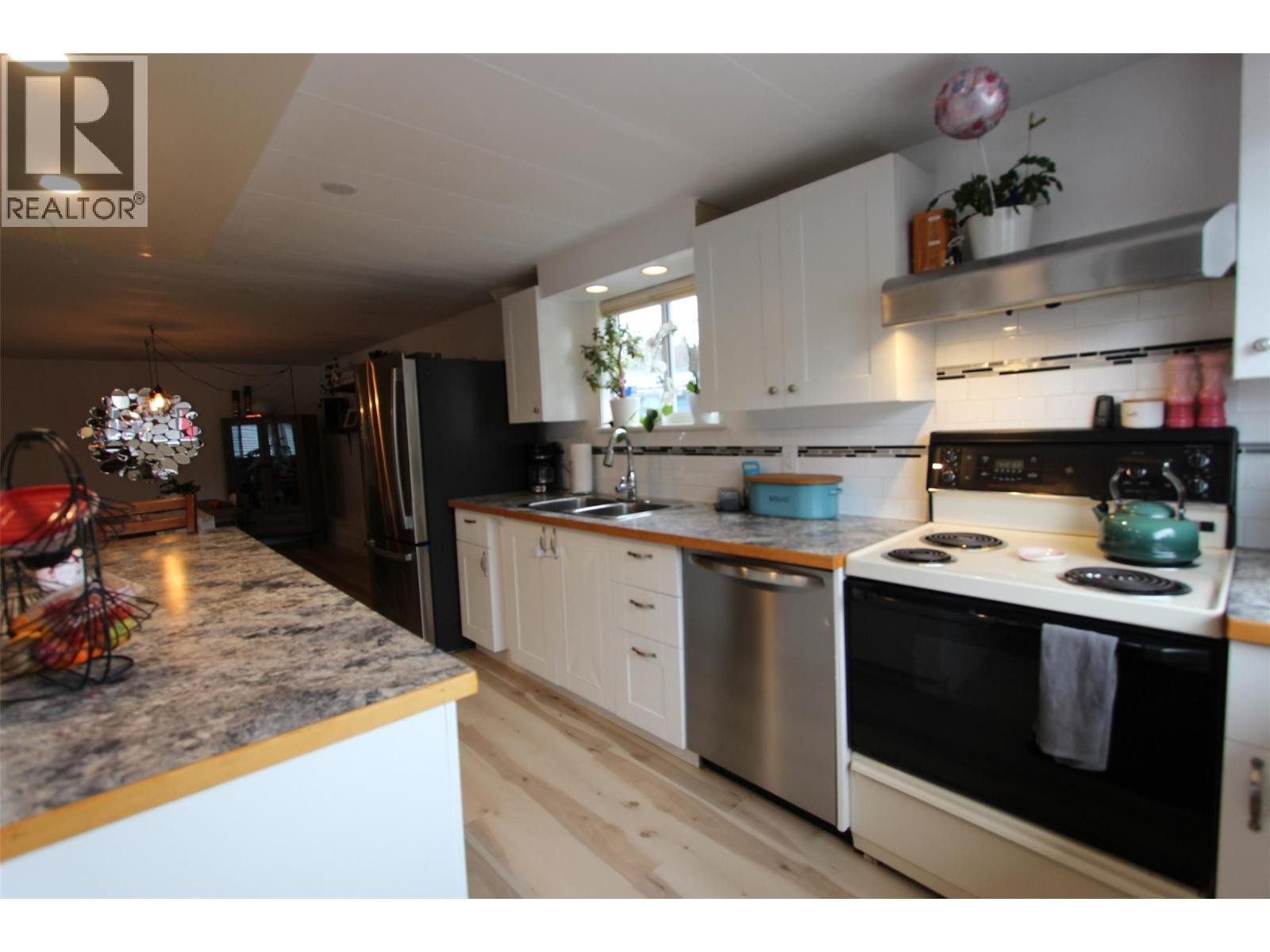 












E15 60 Cokato Road

,
Fernie,




British Columbia
V0B1M4


