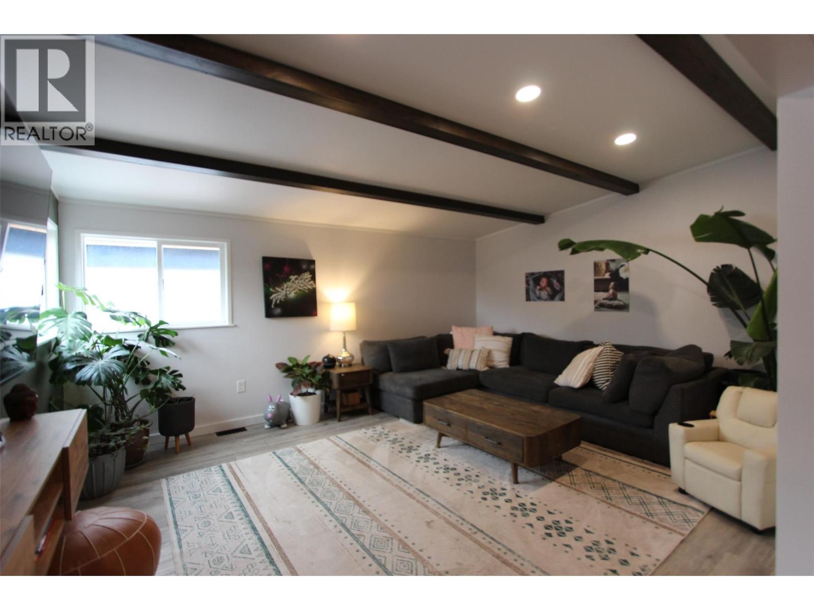 












E15 60 Cokato Road

,
Fernie,




British Columbia
V0B1M4

