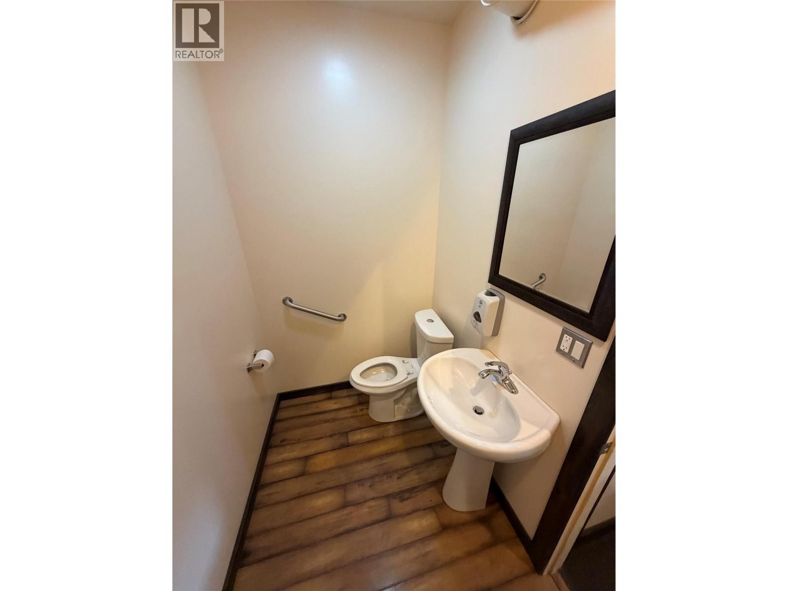 












116 CENTENNIAL Street

,
Sparwood,




British Columbia
V0B2G0

