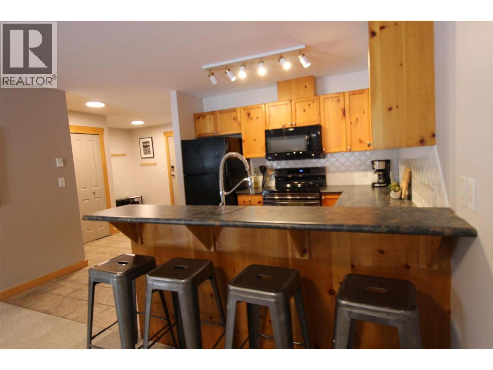 












102 34 Rivermount Place

,
Fernie,




British Columbia
V0B1M7

