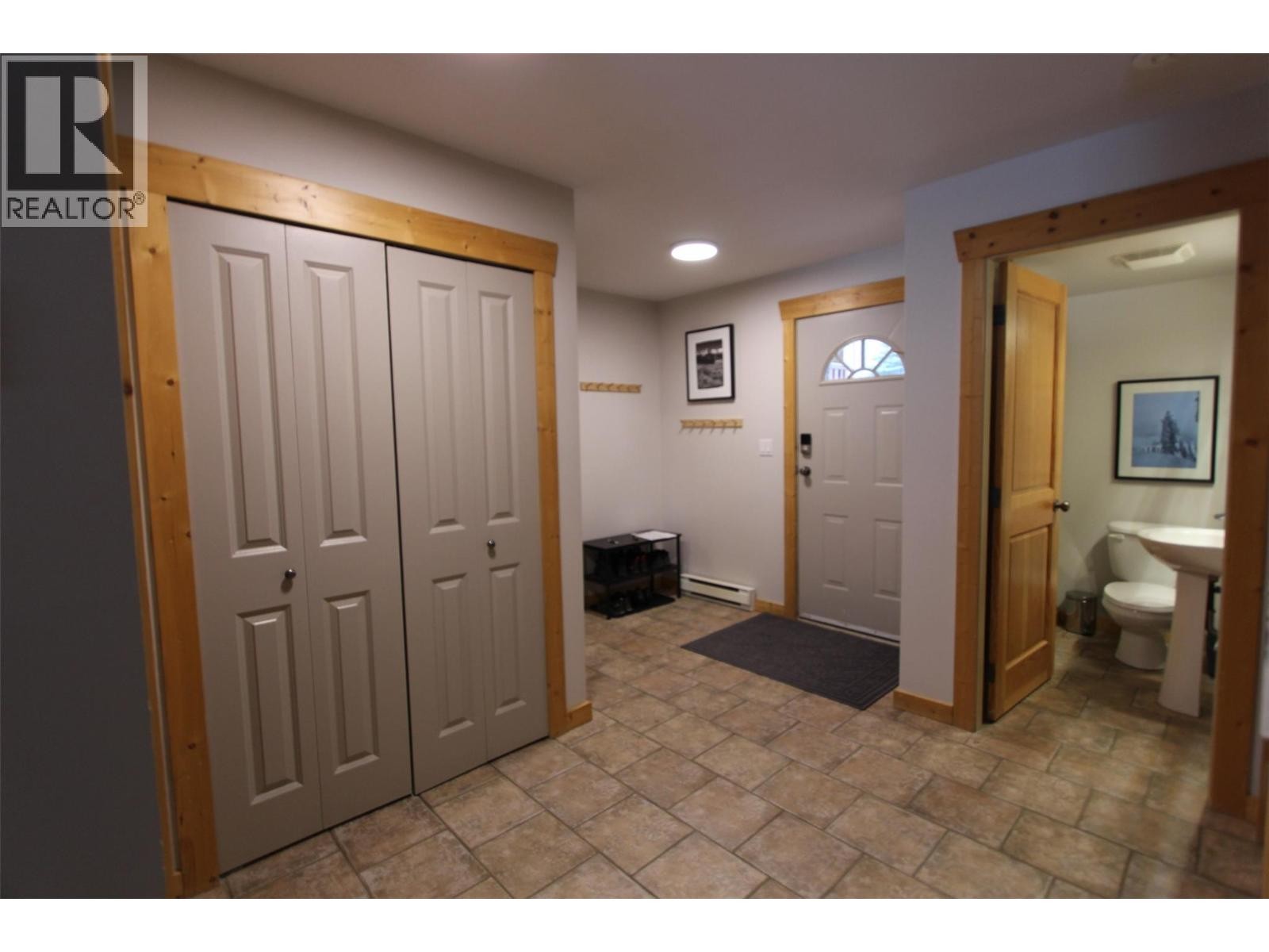 












102 34 Rivermount Place

,
Fernie,




British Columbia
V0B1M7

