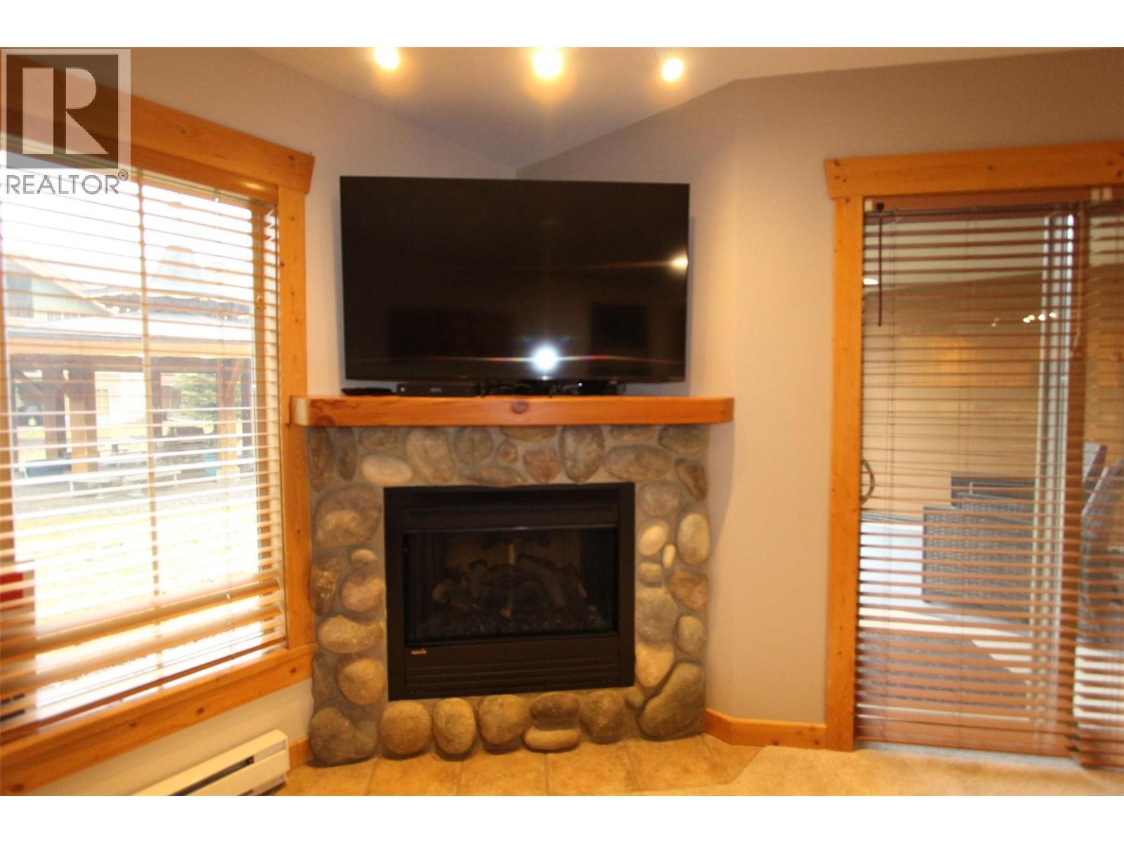 












102 34 Rivermount Place

,
Fernie,




British Columbia
V0B1M7

