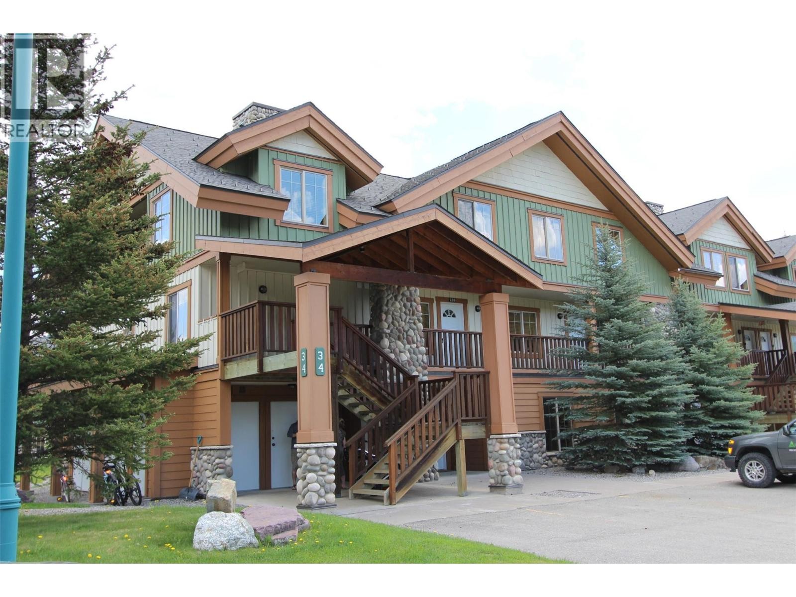 












102 34 Rivermount Place

,
Fernie,




British Columbia
V0B1M7


