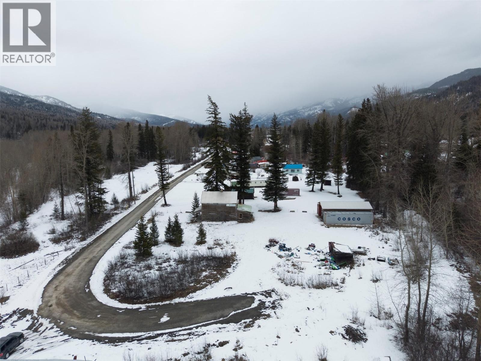












9898 VICTORIA Street

,
Hosmer,







British Columbia
V0B1M5

