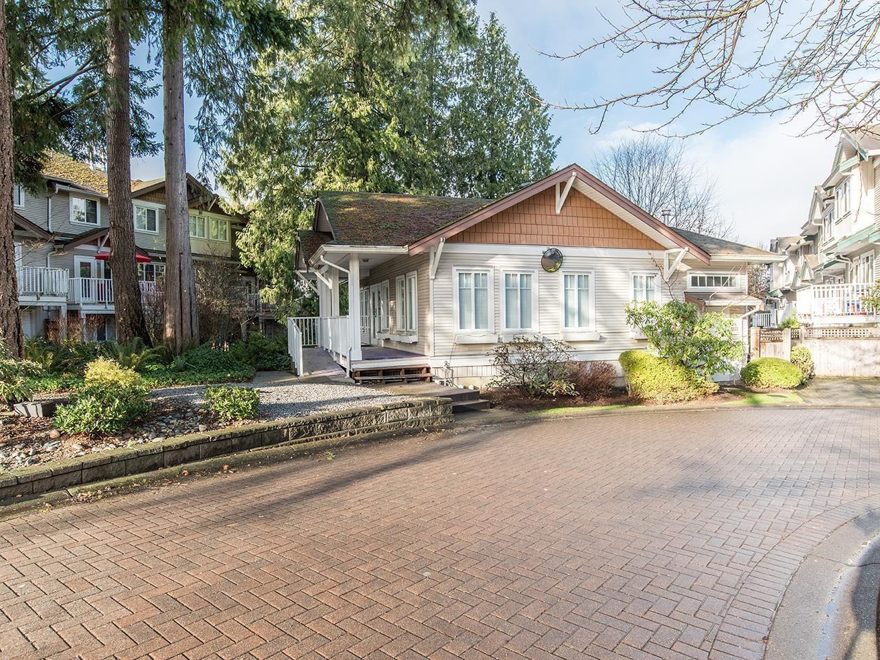 












70 12711 64 AVENUE

,
Surrey,




British Columbia
V3W1X1

