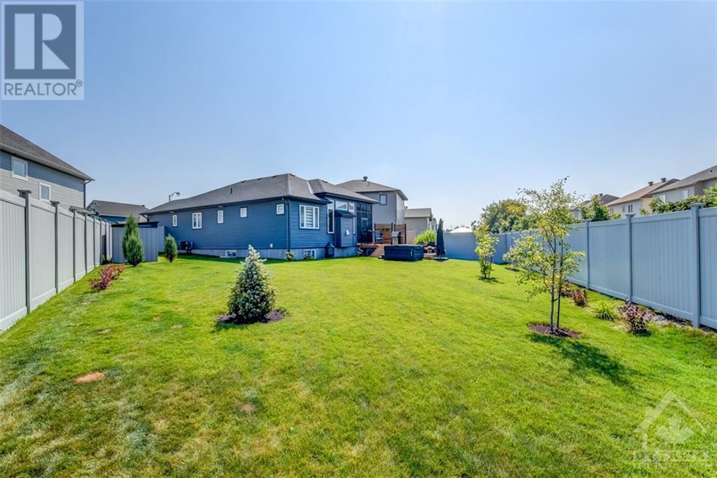 












519 CANNES CRESCENT

,
Orleans,




Ontario
K4A5J6


