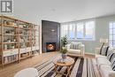 Spacious, bright living area. Virtually staged. Spacious, bright living area. Virtually staged.