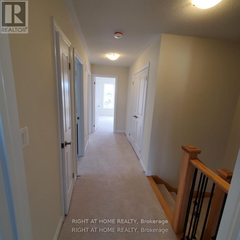 












46 SENAY CIRCLE

,
Clarington (Courtice),




Ontario
L1E0H8


